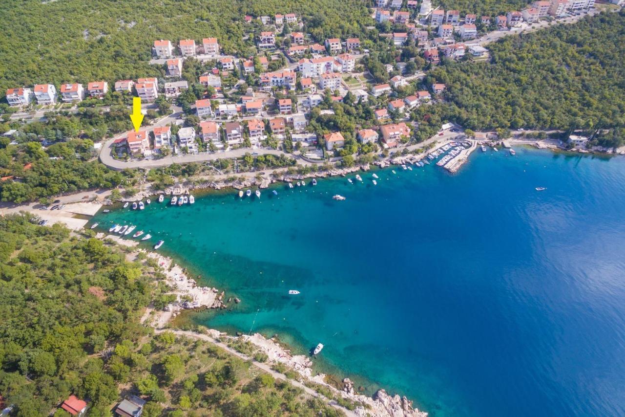 Apartments Zorica Dramalj Esterno foto