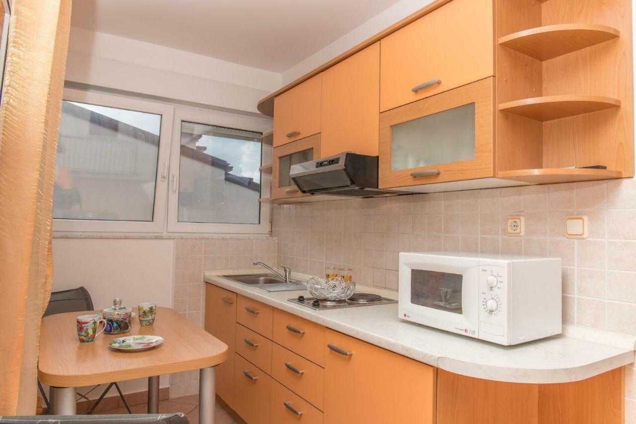 Apartments Zorica Dramalj Esterno foto
